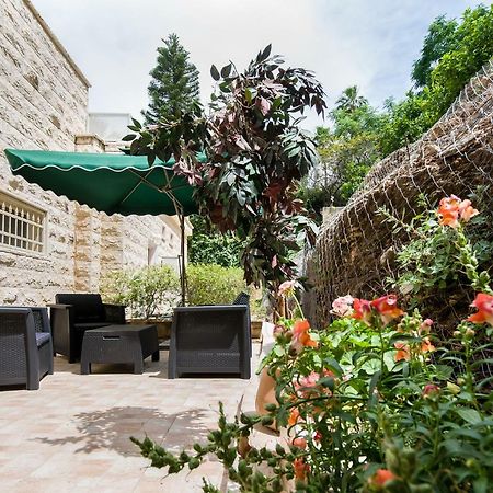 Casa De Aharon Apartments Haifa Eksteriør bilde